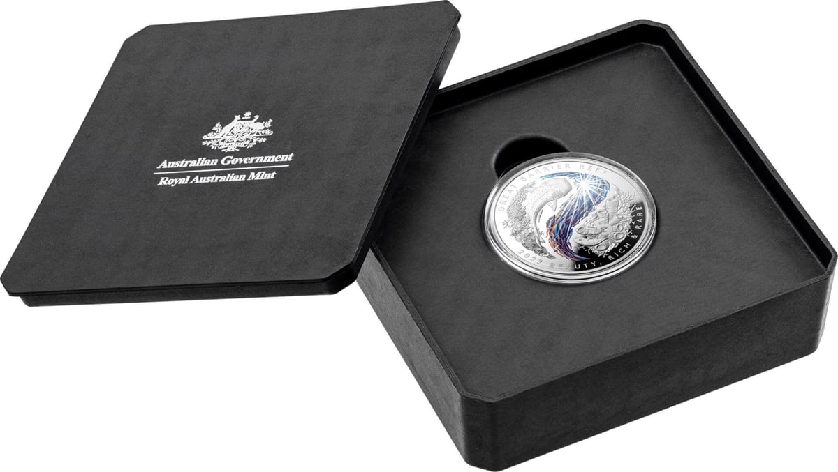 11061-2022-5-great-barrier-reef-1oz-999-silver-coloured-proof-domed-coin