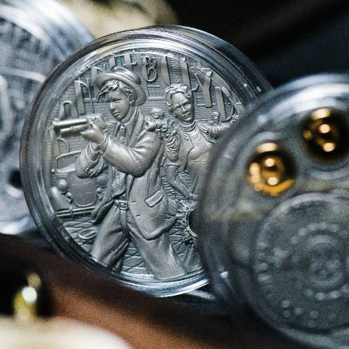 22gbac2ohrc-2022-the-gangsters-bonnie-clyde-2oz-silver-ultra-high-relief-antiqued-coin