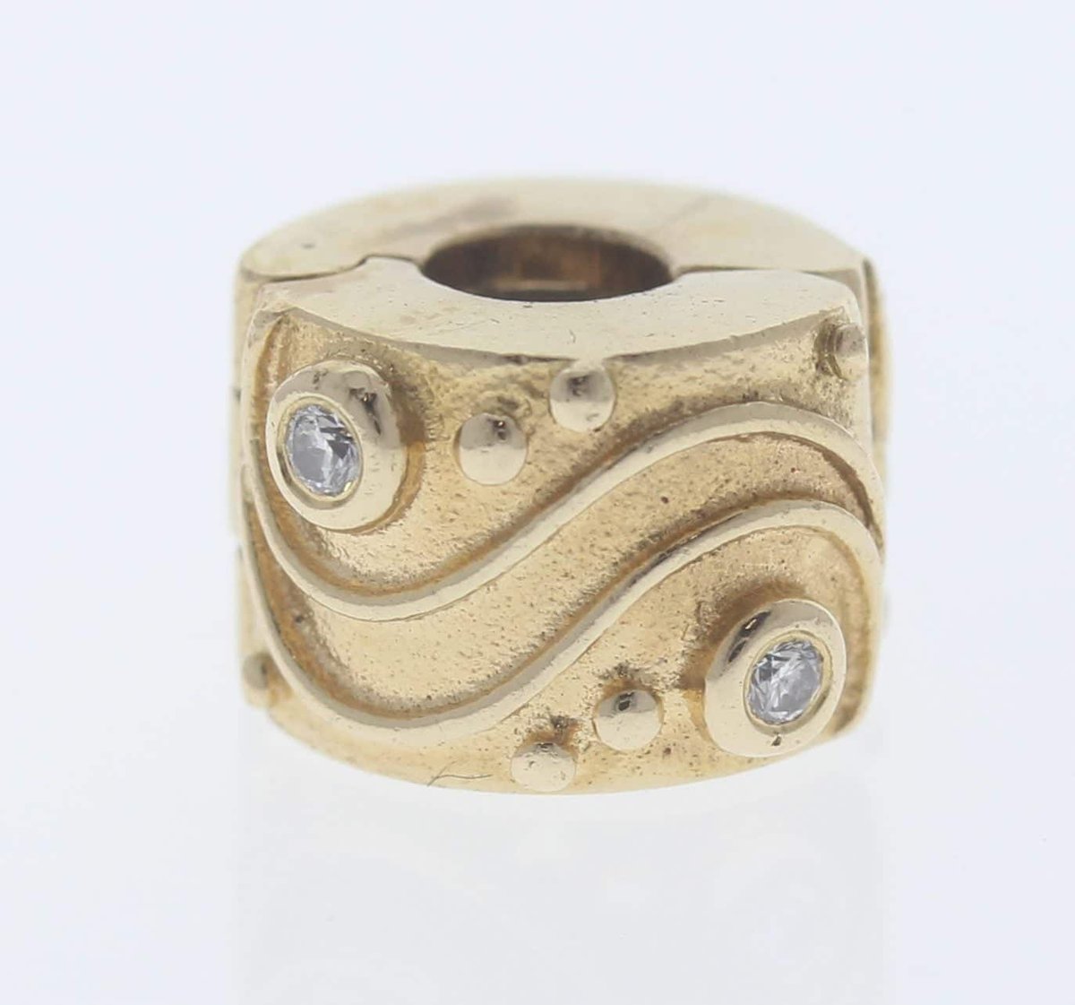 08121801-pandora-14ct-gold-clip-charm-with-diamonds-babbling-brook-750418d-retired-ale-585