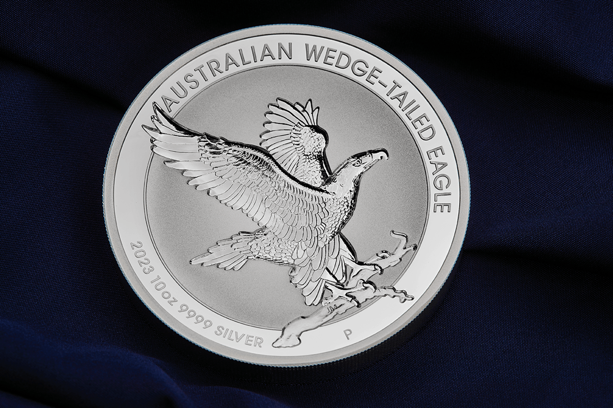 23q60aaa-2023-australian-wedge-tailed-eagle-10oz-silver-incused-coin