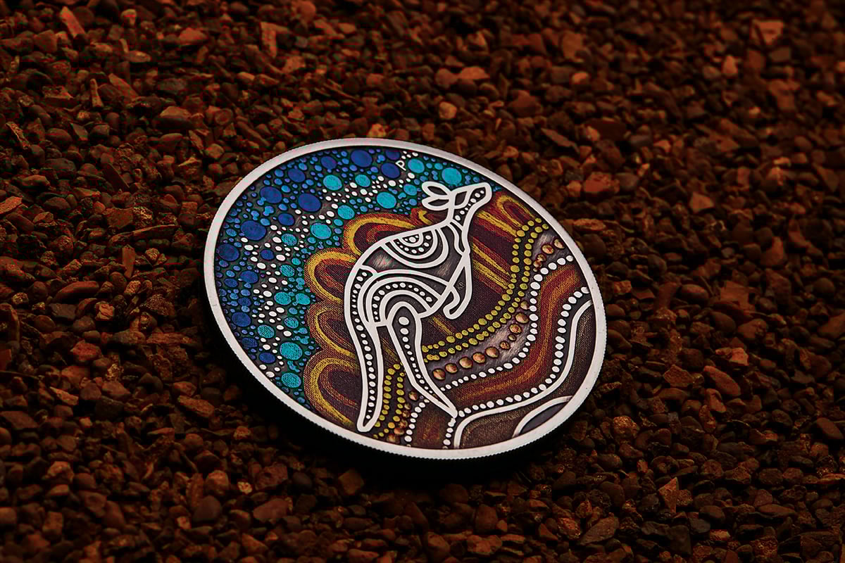 23n02aaa-2023-kangaroo-yongka-2oz-silver-antiqued-coloured-coin